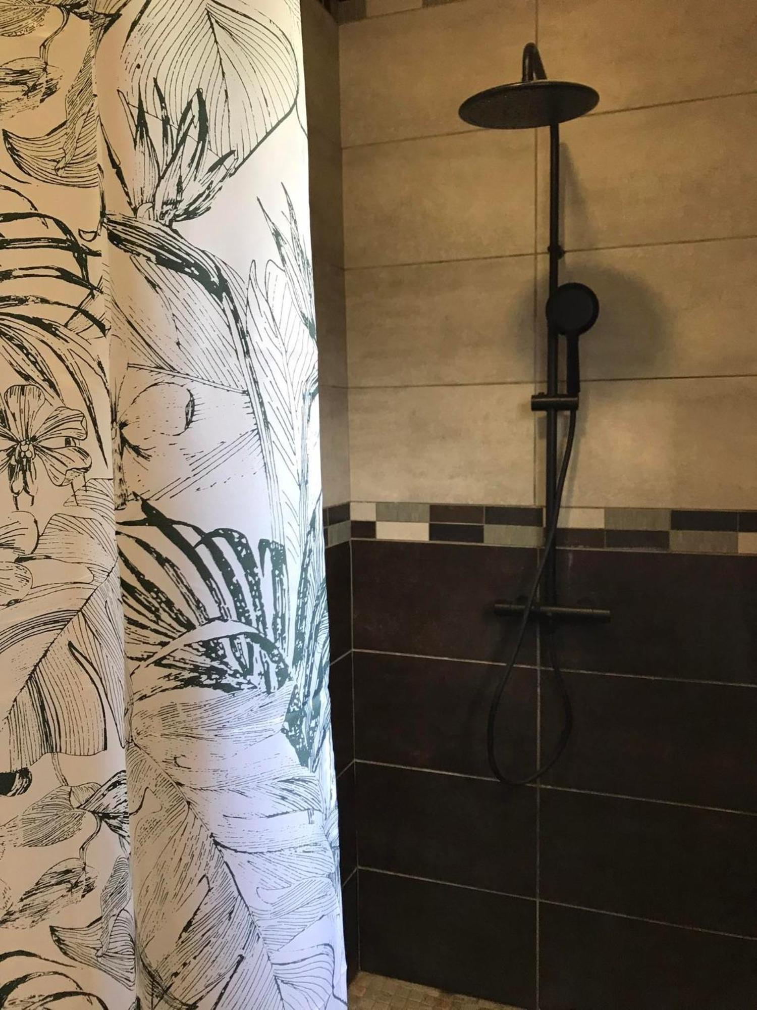 Villa Et Grand Jacuzzi Six Personnes, En Pleine Nature サン・ジョゼフ エクステリア 写真